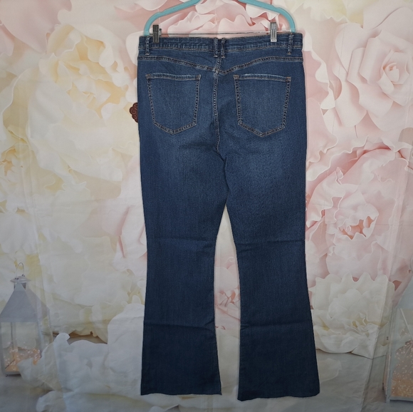 NWT Knox Rose Plus Size High Rise Distressed Bootcut Jeans Dark Wash - Picture 3 of 16